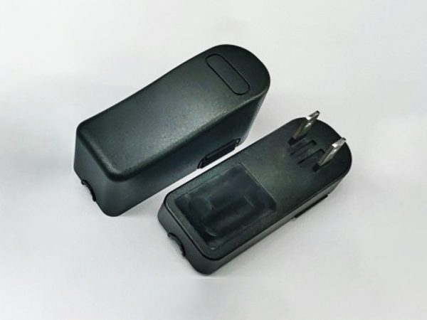 插墙式外壳（黑色）